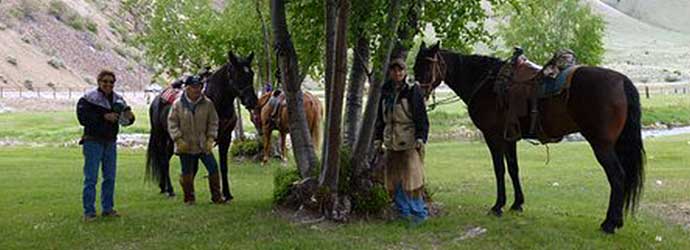 Wagonhammer Campground visitors arrive by horse